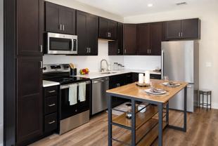 553-E Mcknight Cir #553E - Photo 1 of 1
