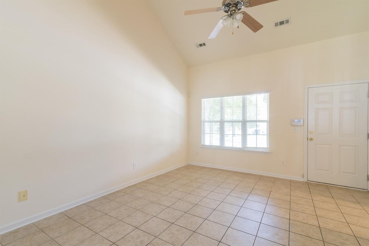 11014 Derryrush Dr #1 - Photo 5 of 37