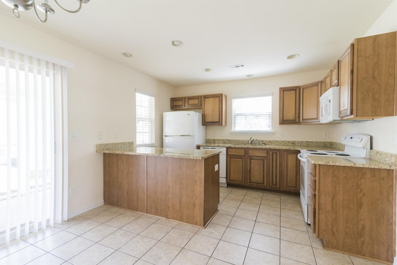 11014 Derryrush Dr #1 - Photo 6 of 37
