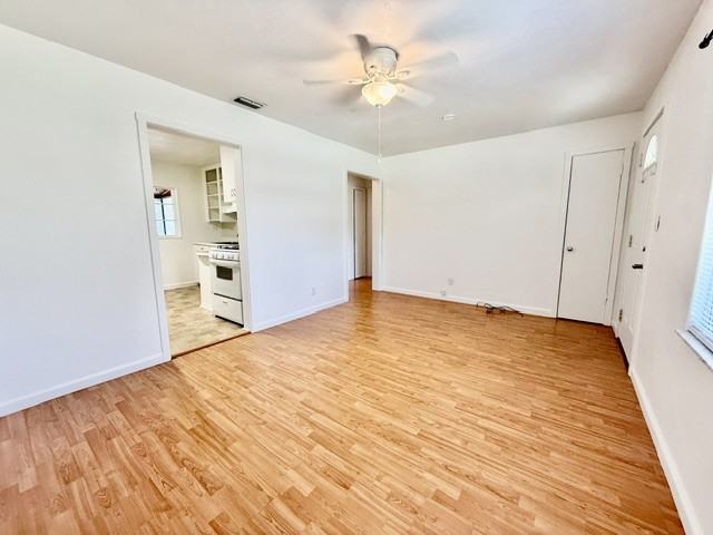 733 W Pennsylvania Ave #1 - Photo 7 of 21