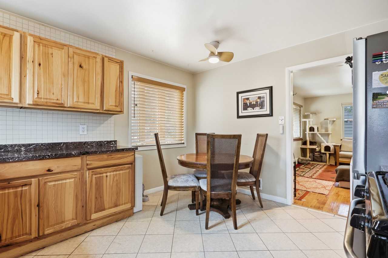 1545 S Yates St #1 - Photo 7 of 28