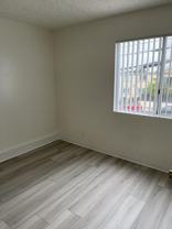 15520 Parthenia St - Photo 1 of 1