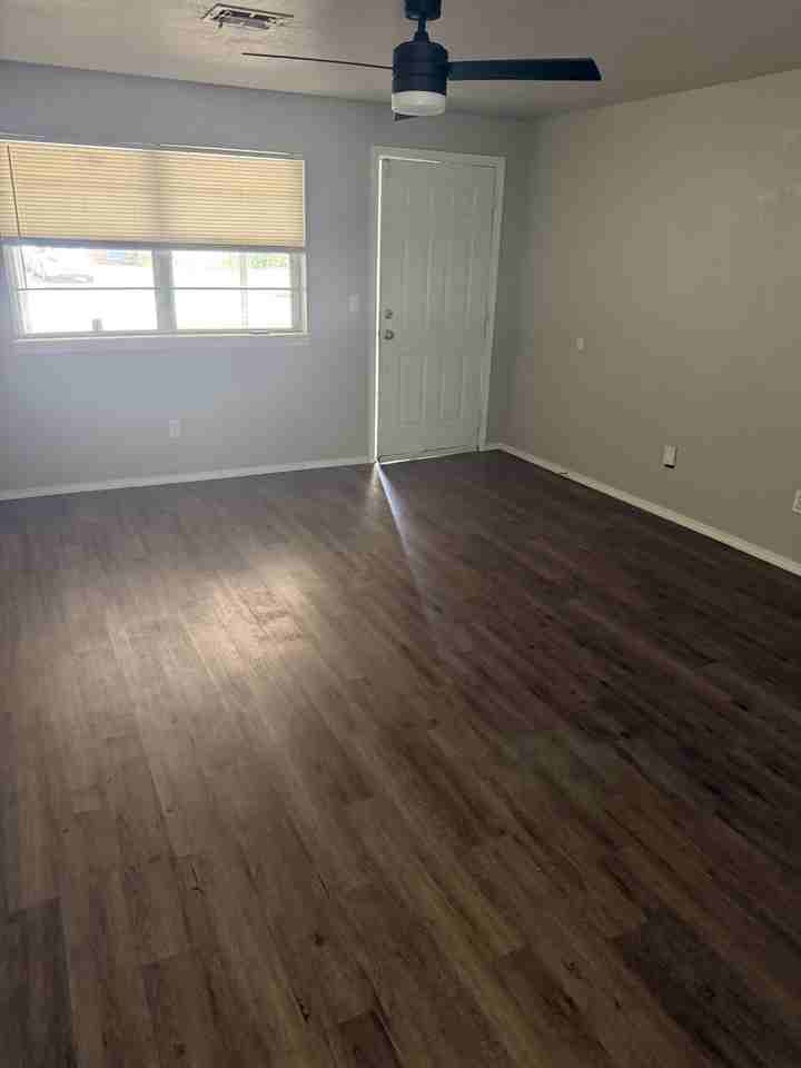 507 Meadow Lake Dr #1 - Photo 2 of 28