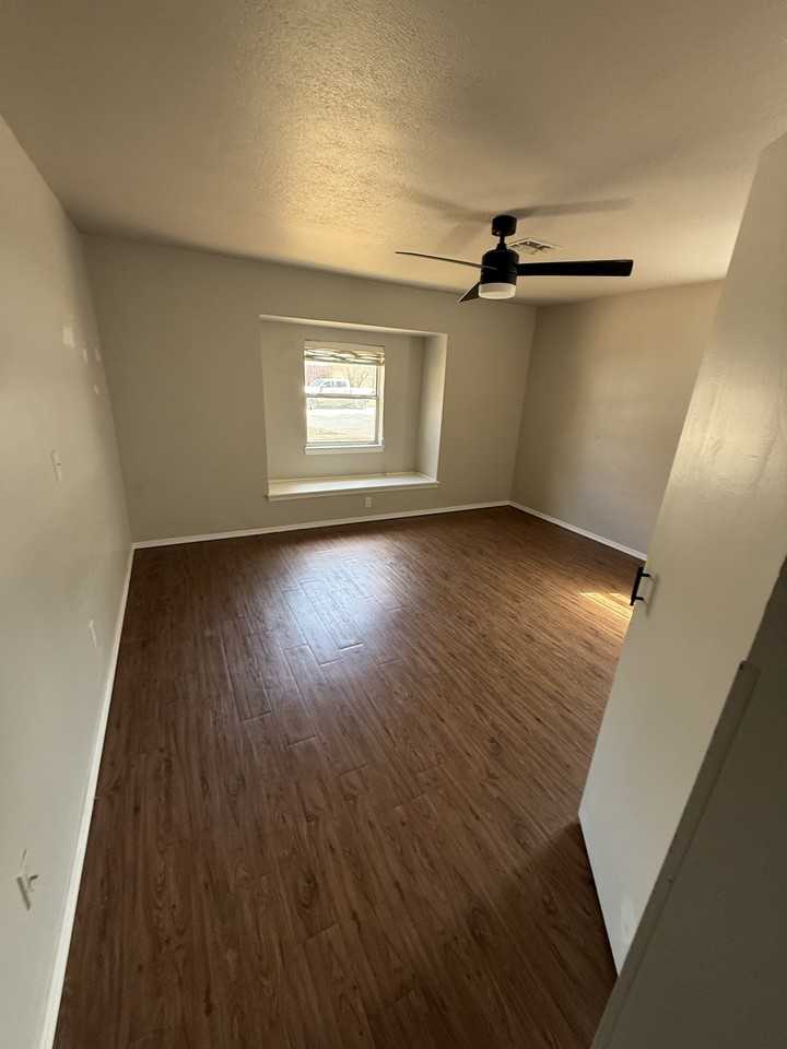 507 Meadow Lake Dr #1 - Photo 7 of 28