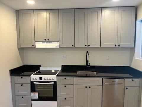 1167 5th Ave #1 - Photo 4 of 7