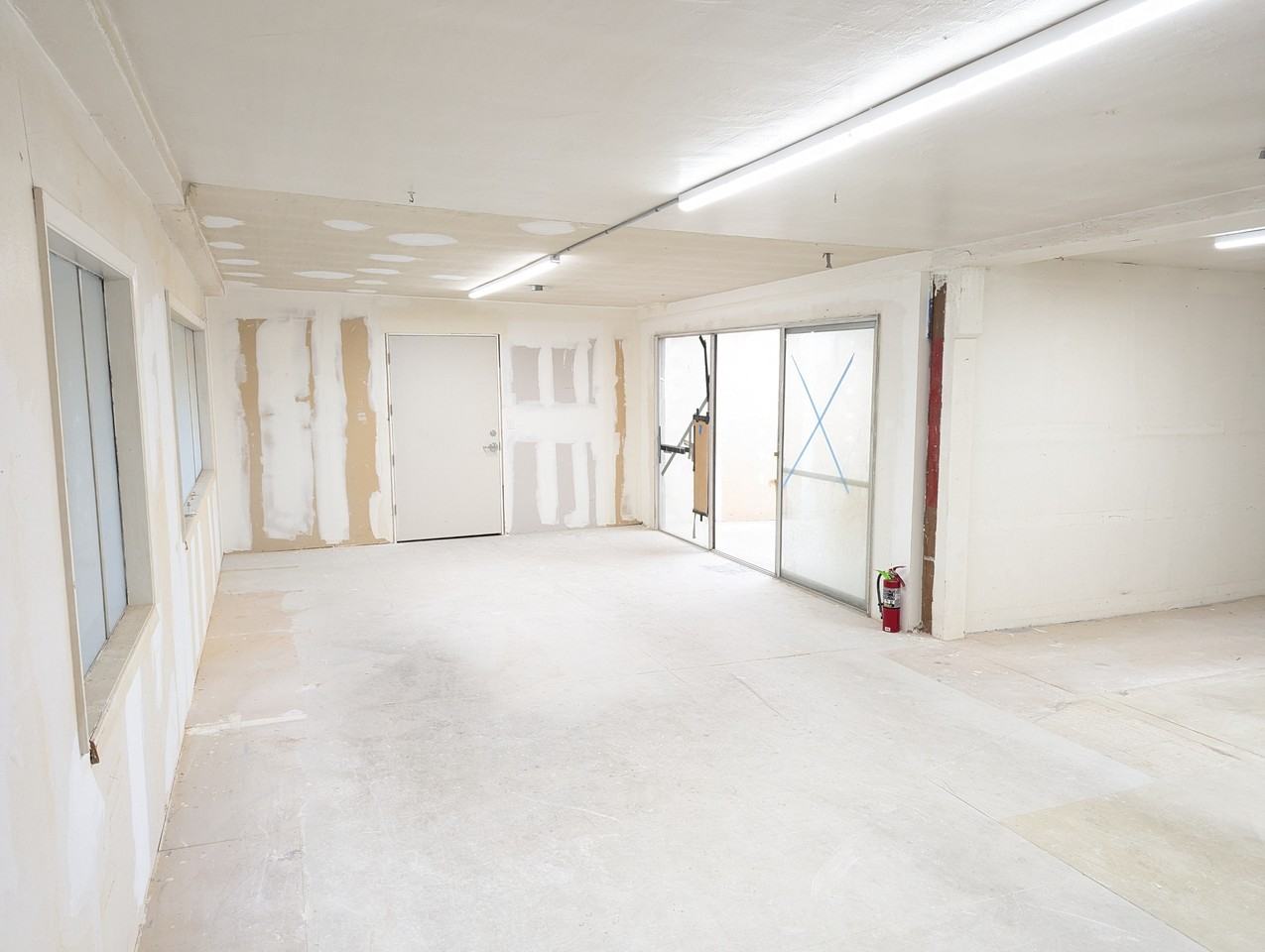 544 Se Oak St #202 - Photo 7 of 14