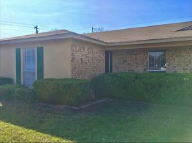 G 209-211 Gruver Circle - Photo 1 of 1