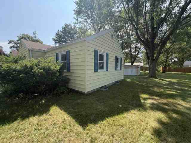 1315 Laurel St #1 - Photo 2 of 25