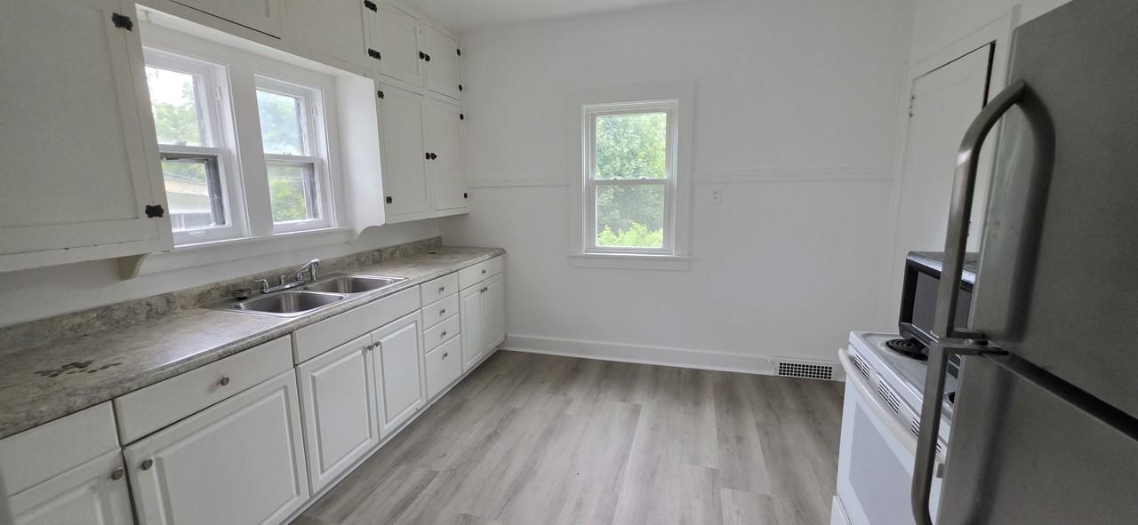 1539 S 10th St #1539 - Photo 2 of 8