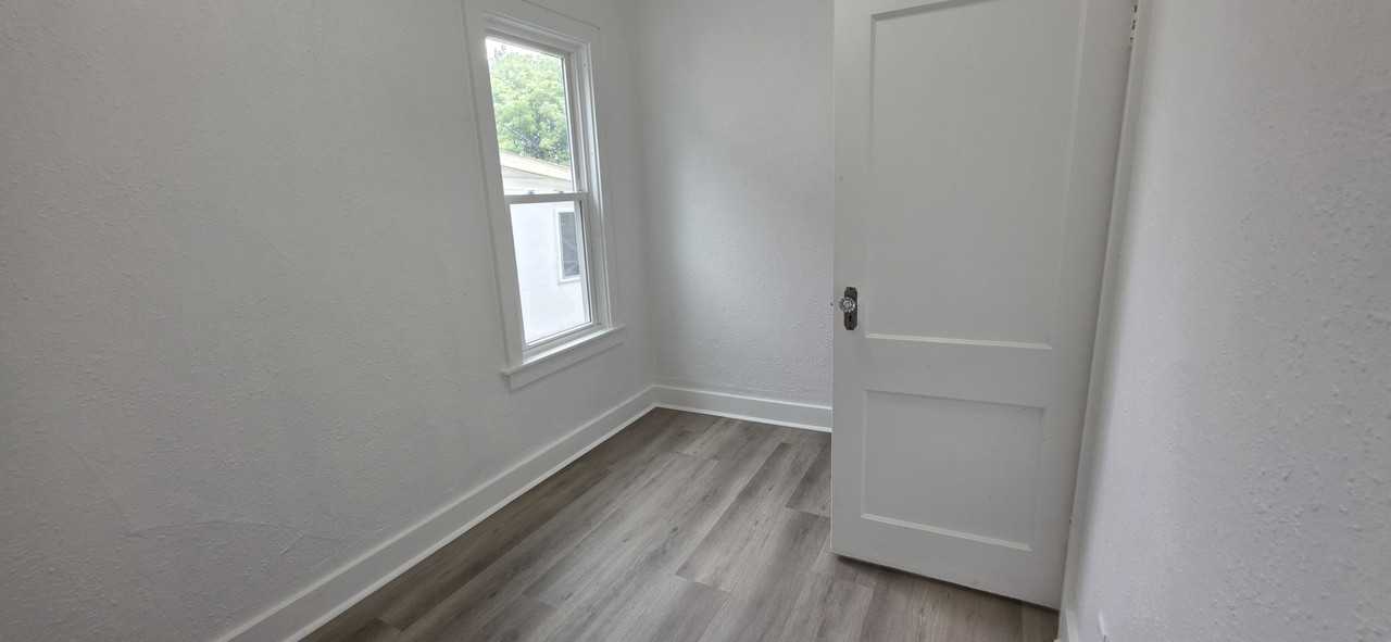 1539 S 10th St #1539 - Photo 5 of 8