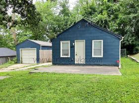 8807 E 49th St #1 - Photo 1 of 1