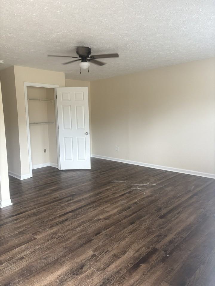 1720 Mcgregor Ct #H - Photo 3 of 22