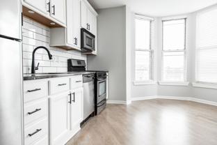 3264 N Clark - Photo 1 of 1