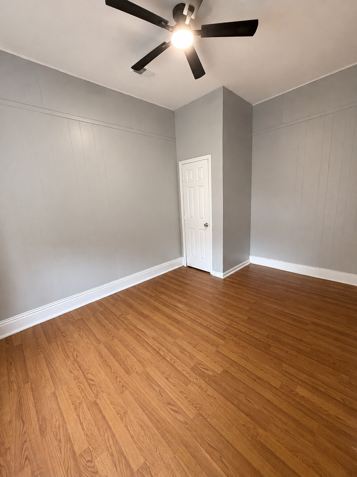 2700 Montana Ave #1 - Photo 6 of 10