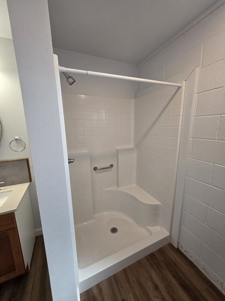 Sw Paiute St #529 - Photo 2 of 11