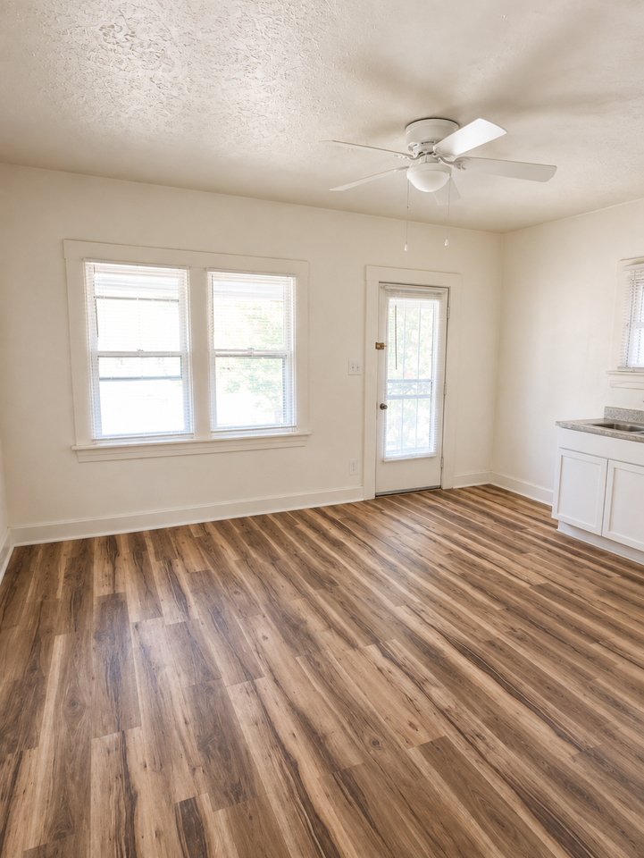 536 W Evelyn Ave #1 - Photo 2 of 8