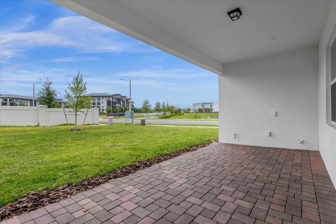 10411 Park Estates Ave #1 - Photo 4 of 32