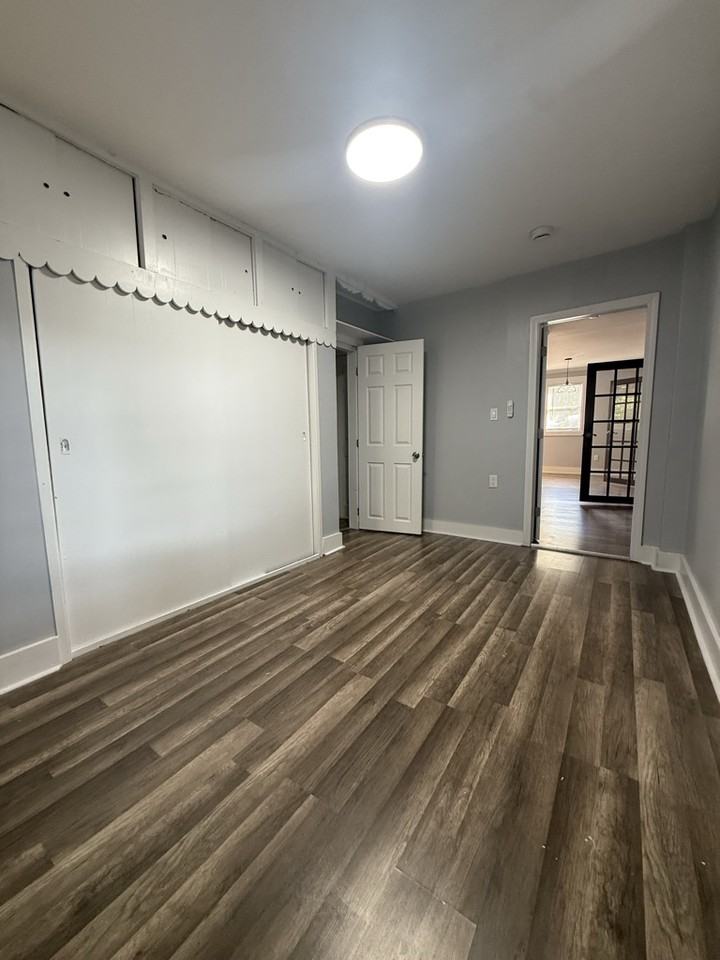 14 Clark St #1 - Photo 5 of 10
