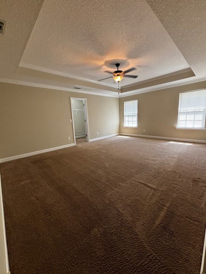 649 Piedmont Ave #1 - Photo 6 of 10
