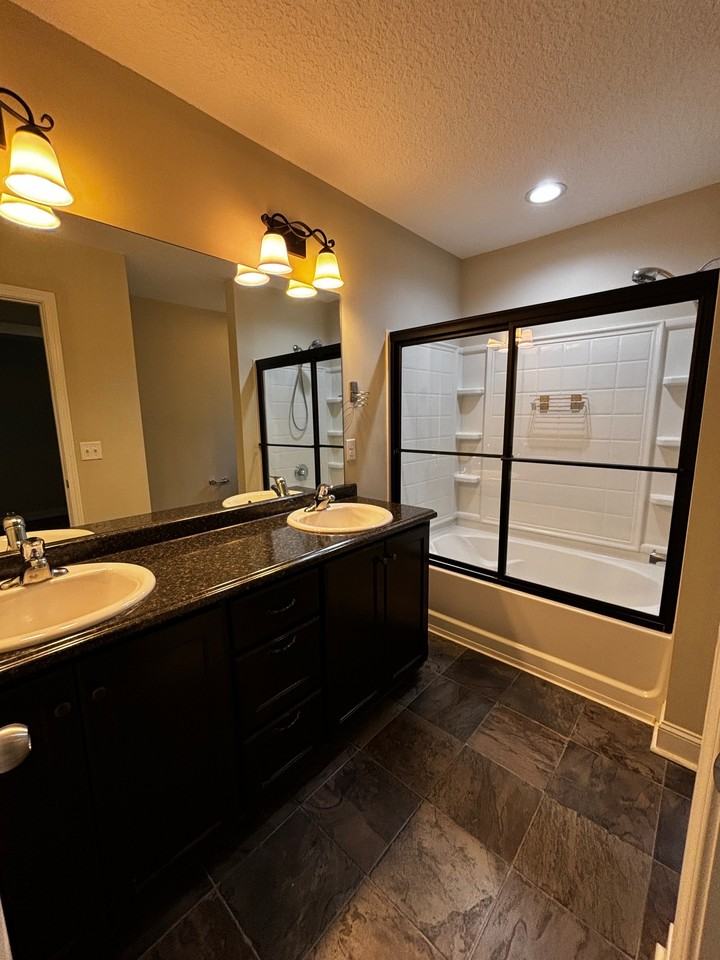 649 Piedmont Ave #1 - Photo 7 of 10