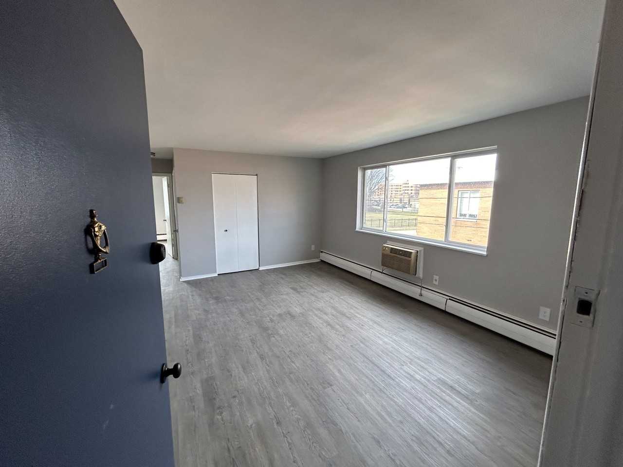5269 E 126th St #69-103 - Photo 3 of 10
