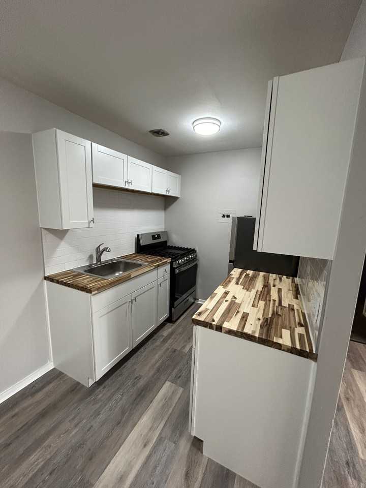 5269 E 126th St #69-103 - Photo 5 of 10