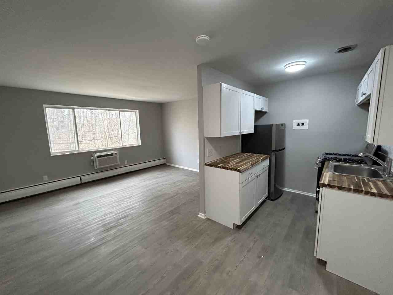 5279 E 126th St #79-103 - Photo 2 of 9