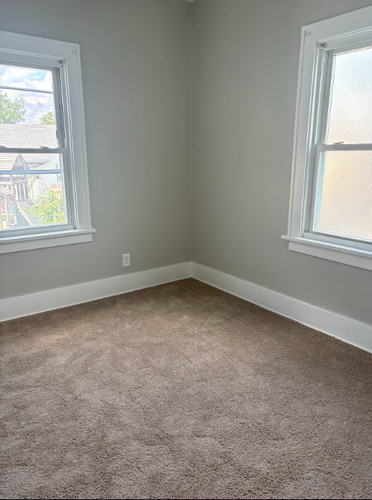 975 Corwin Ave #1 - Photo 7 of 10