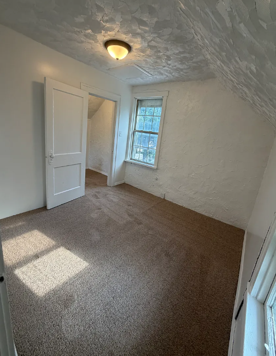 669 Mckinley Ave #1 - Photo 4 of 10