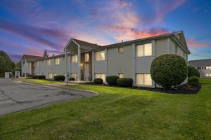 featured image of 3546 Lyell Rd