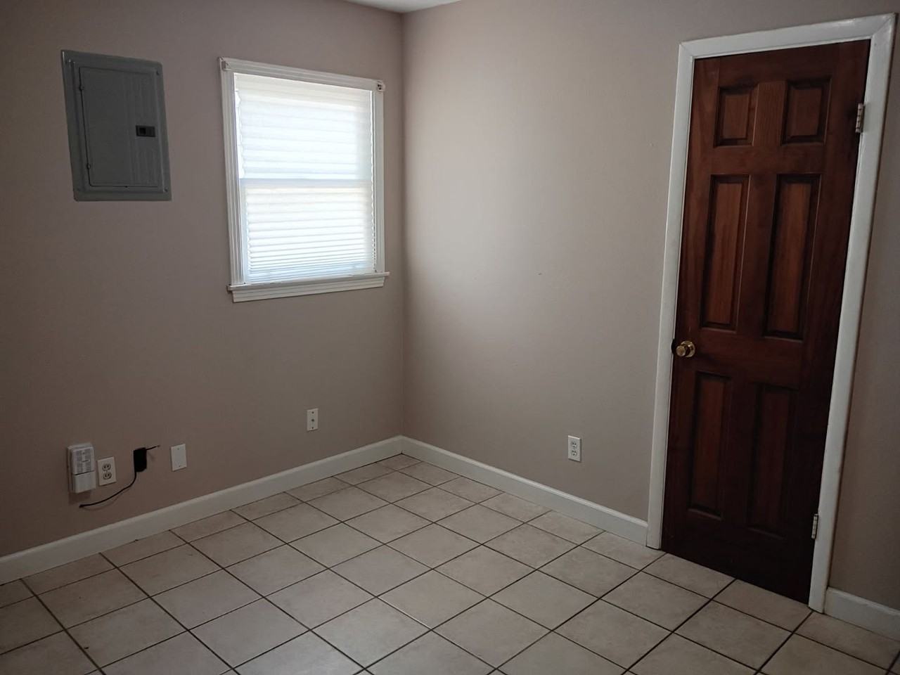 6462 Stuardi Ct - Photo 2 of 15