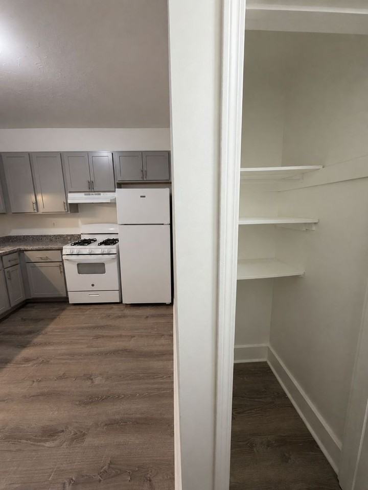 128 Shawmut St - Photo 2 of 10
