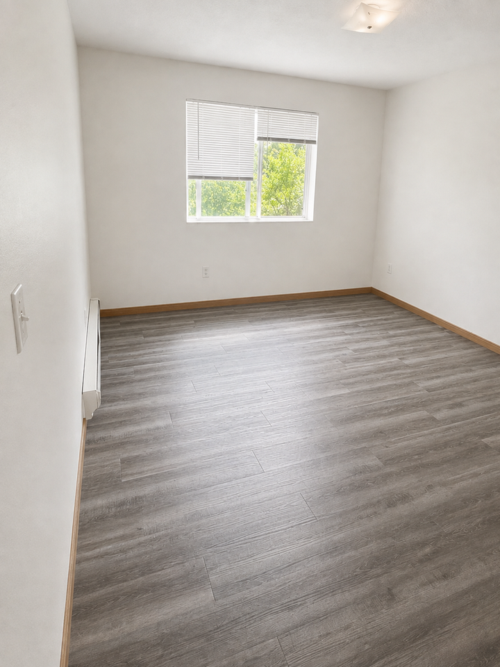 1711 2nd St Sw #4 - Photo 5 of 6