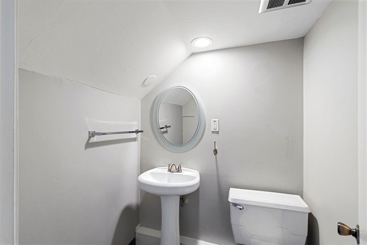 Marella Apartments - Photo 5 of 31