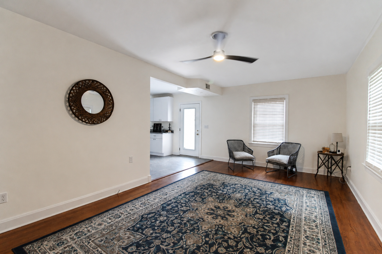 1106 Park Dr - Photo 2 of 18
