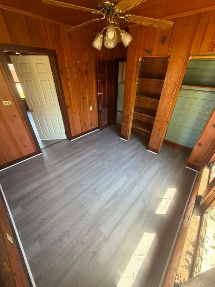 2405 Primrose St - Photo 6 of 9