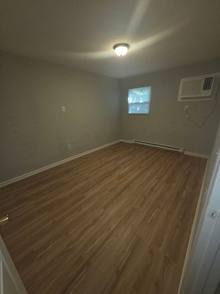 1400 W Academy St #2 - Photo 3 of 7