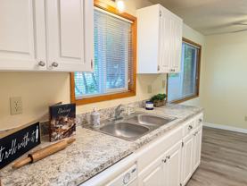 Putnam Terrace Apartments - Photo 1 of 1