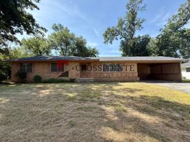 2725 Tanglewood Dr - Photo 1 of 1