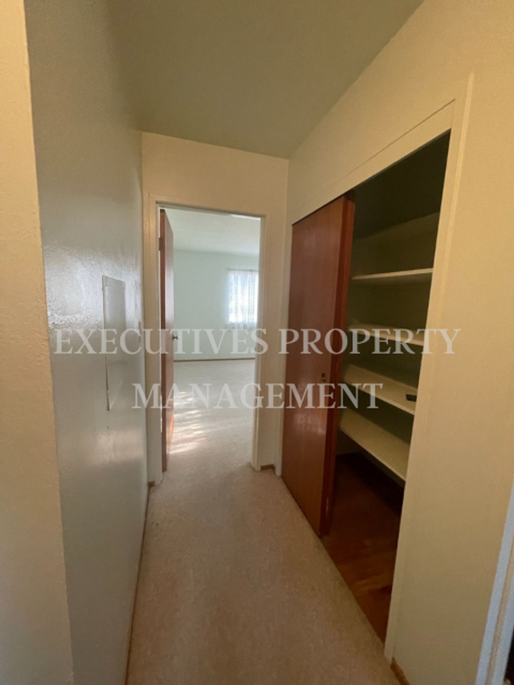 795 Juniper Ave - Photo 6 of 10
