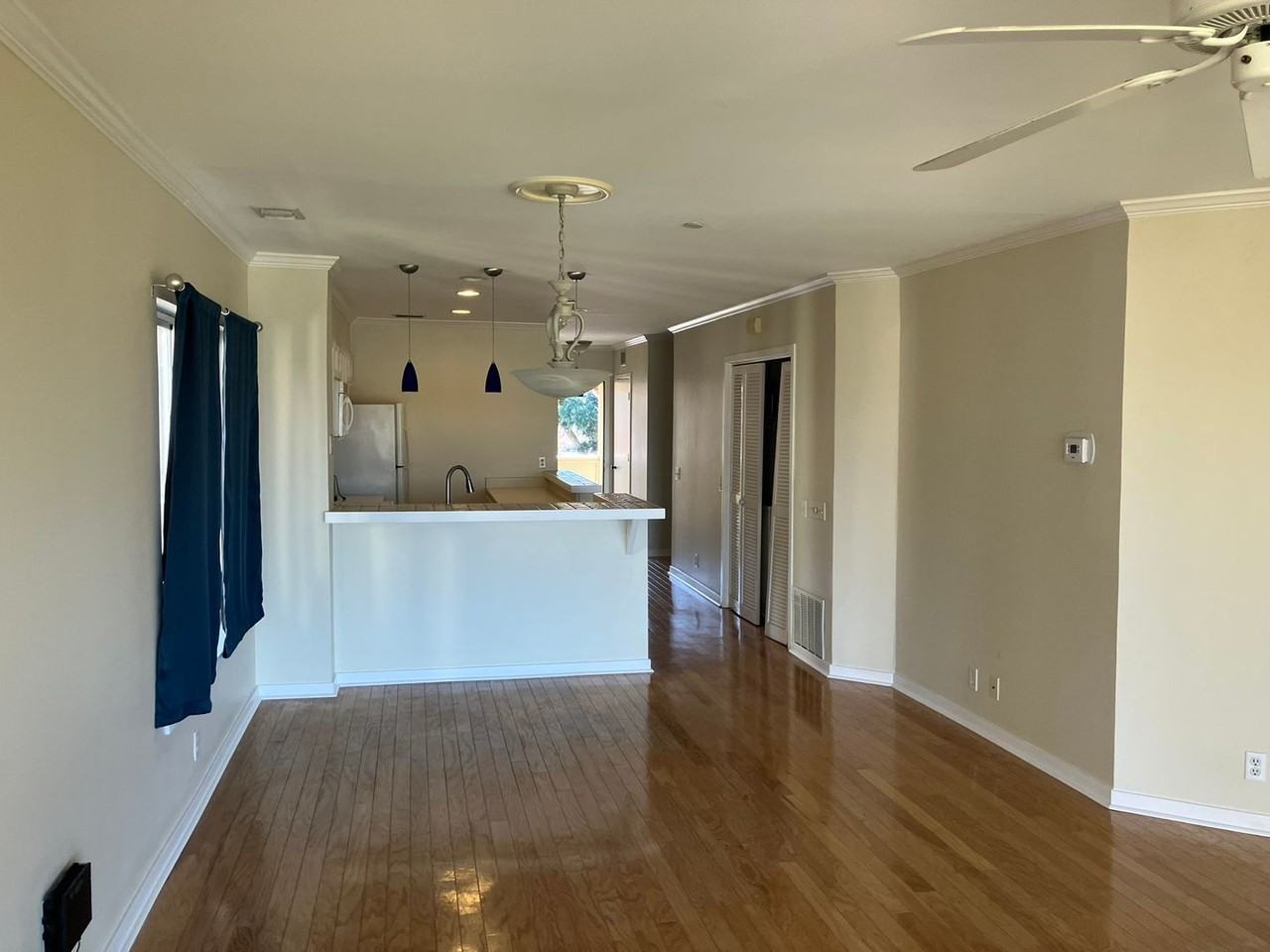5 Newport Dr - Photo 4 of 40