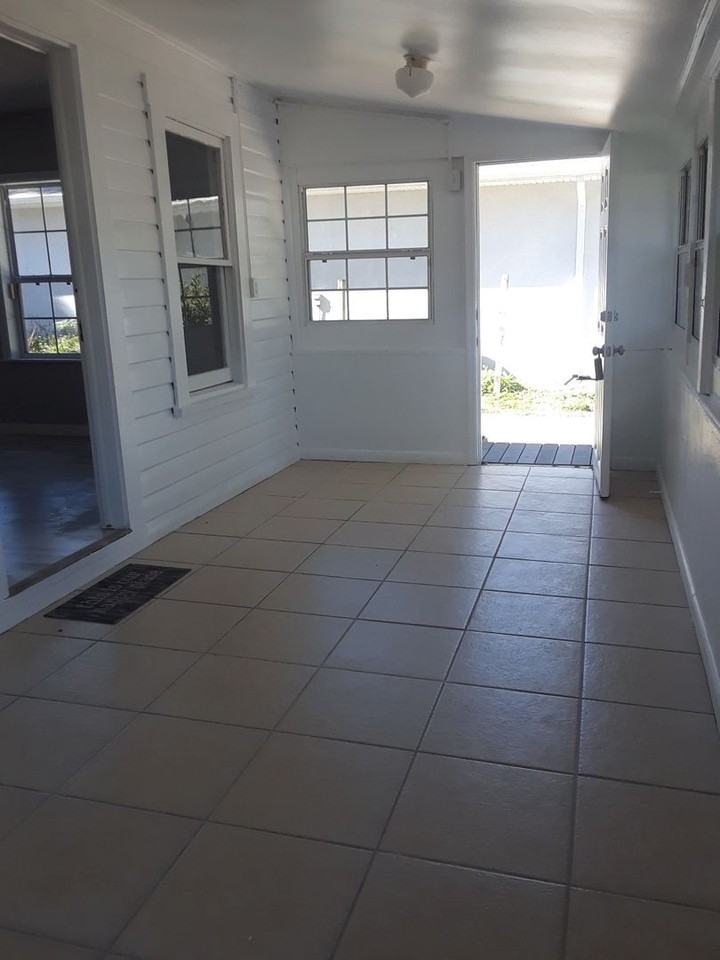 2012 E Grant Ave - Photo 2 of 33