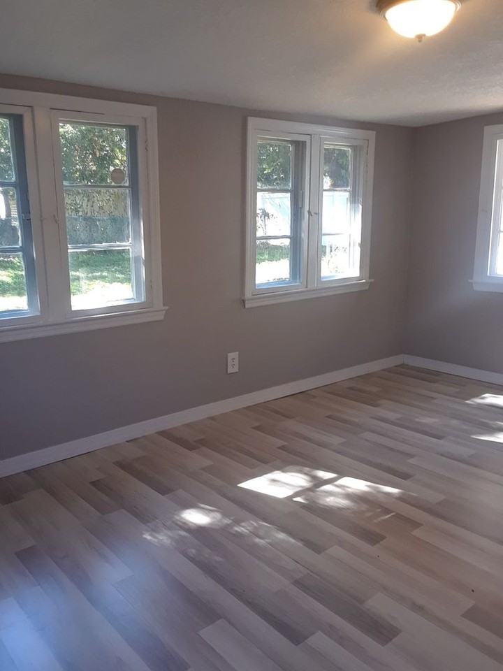 2012 E Grant Ave - Photo 3 of 33