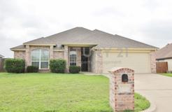 302 Aspen Ct W - Photo 1 of 1