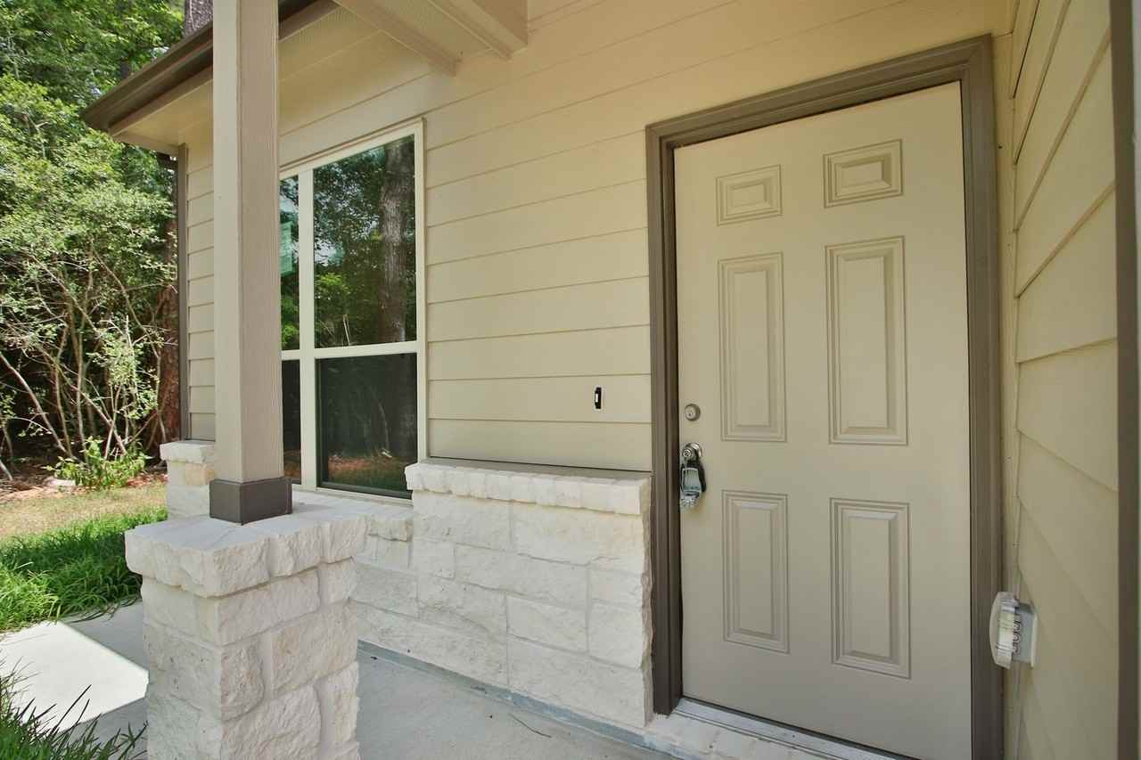 109 Seminole Dr - Photo 2 of 26