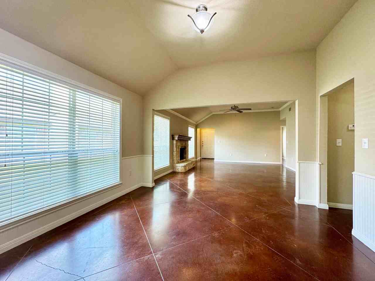 9824 Salem Way Unit B - Photo 7 of 17