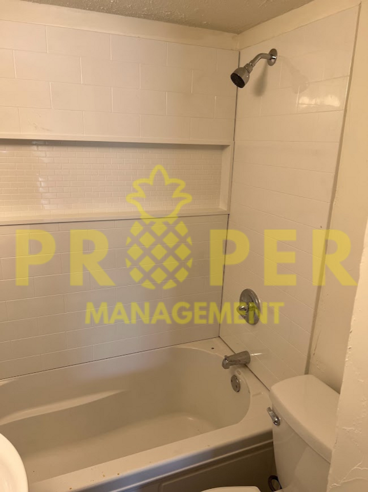 851 Huron Ave - Photo 7 of 17
