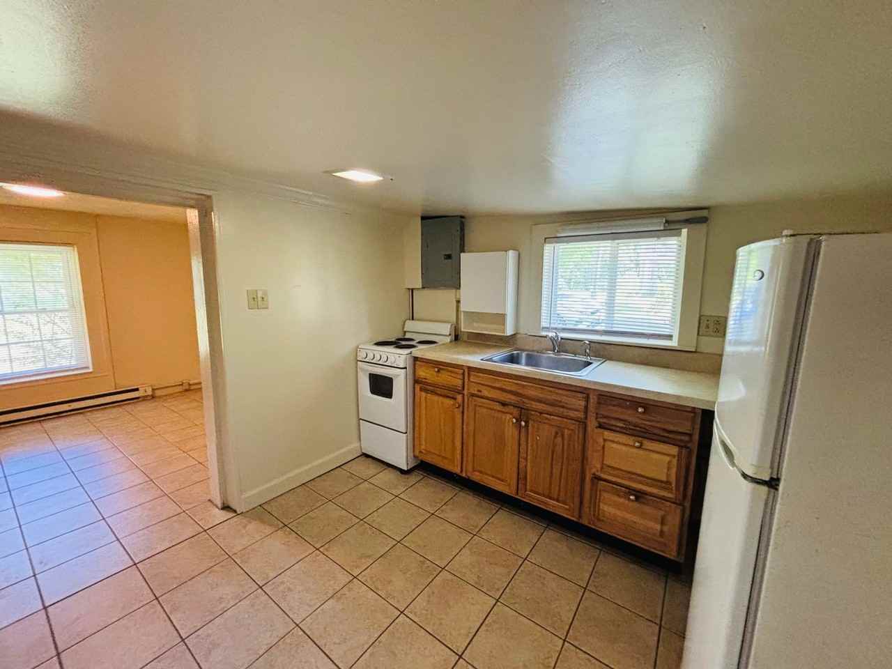 4201 Prices Fork Rd Apt B - Photo 7 of 9
