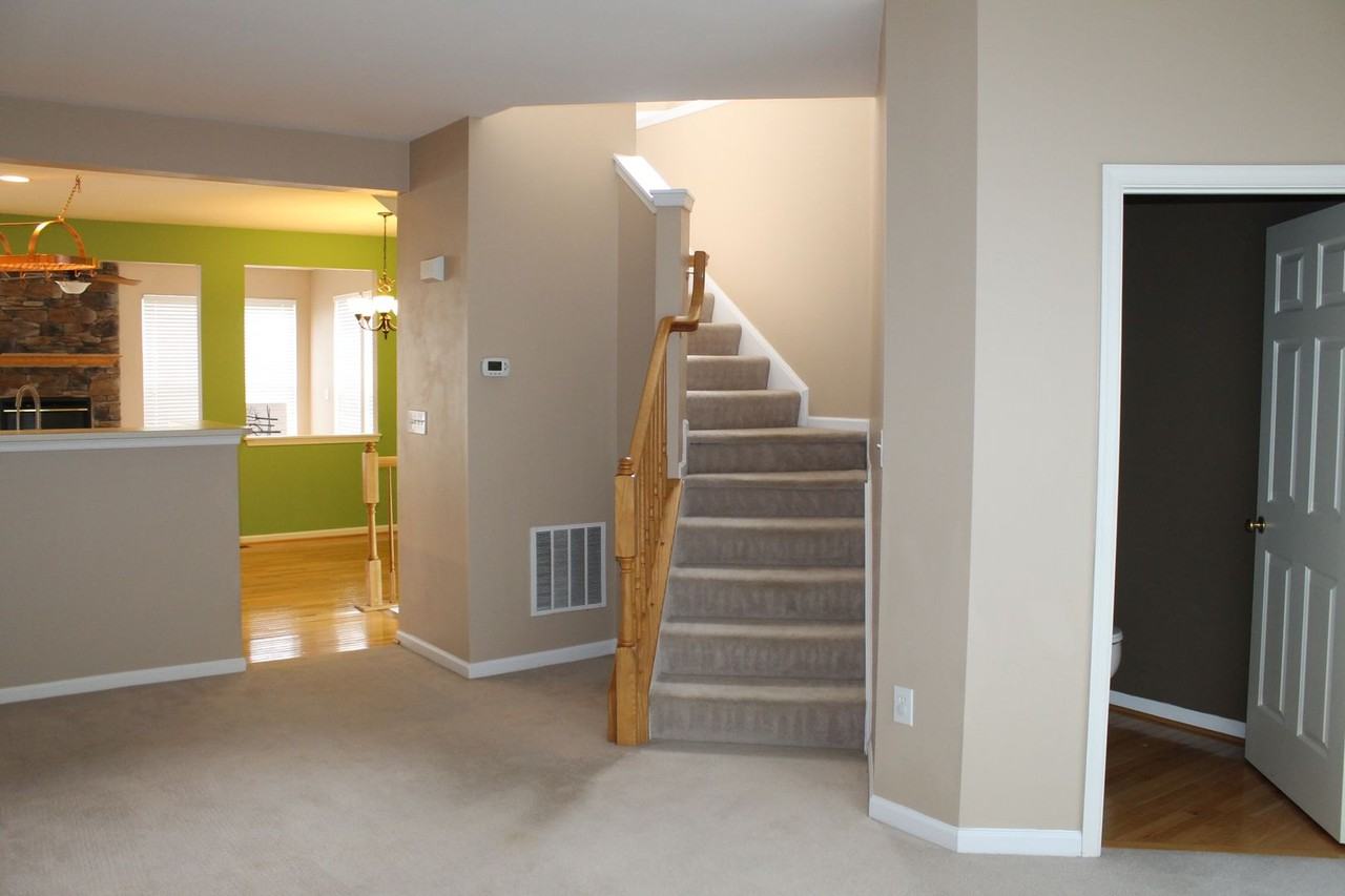 7131 S Sentinel Ln - Photo 4 of 13