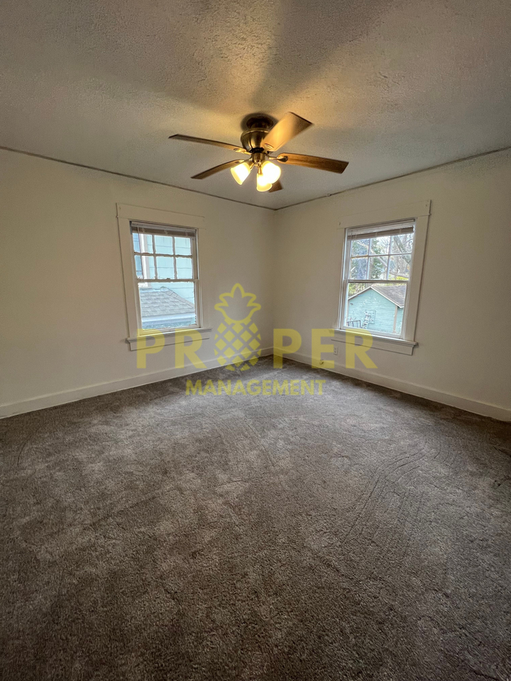 37 Marie Ave - Photo 7 of 10